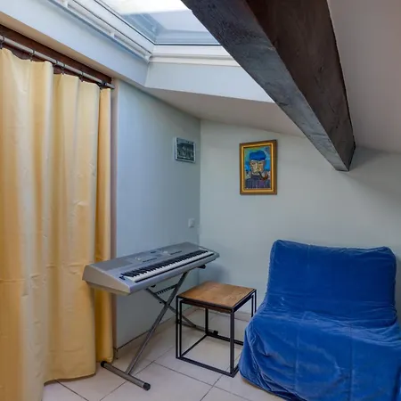 Cantegrel 1st Floor From 1 To 5 Bed & Breakfast Lunel-Viel